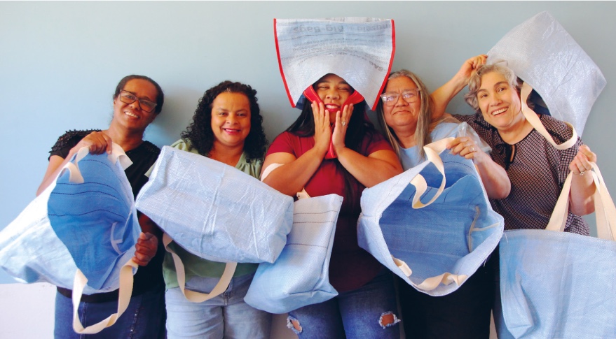 Projeto de moda sustentável de MS leva trabalho de artesãs ao Instituto Tomie Ohtake, em São Paulo