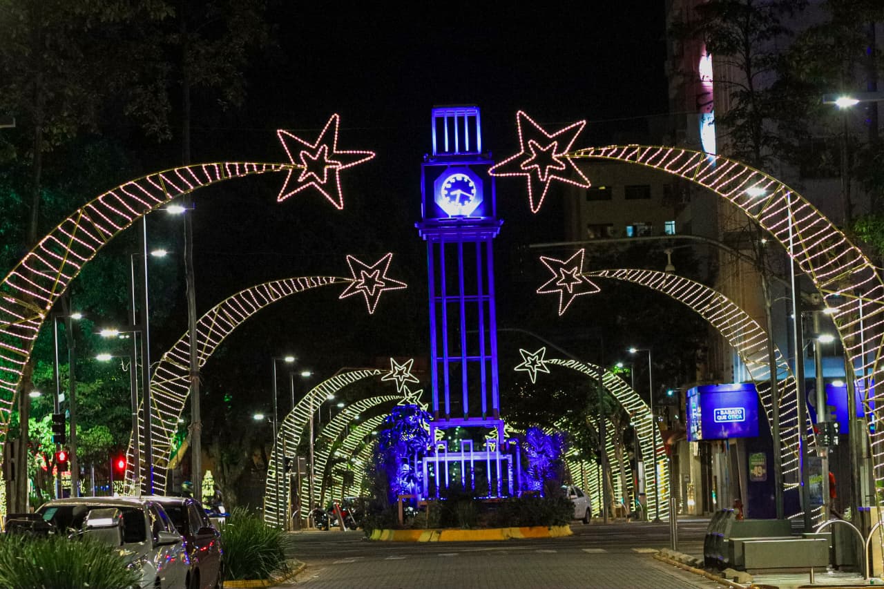 Festas de fim de ano devem movimentar R$ 824 milhões no comércio de MS