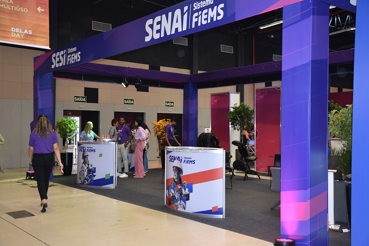 Sesi e Senai levam entretenimento, qualificação e inclusão digital ao Delas Day em Campo Grande