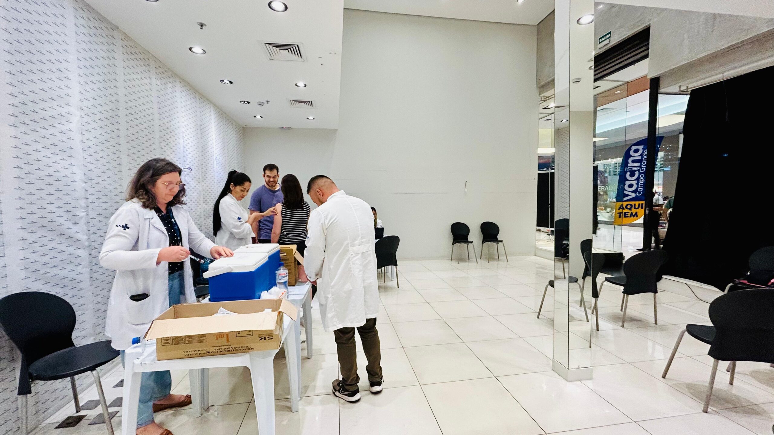 Plantão de vacinação contra gripe será realizado em shopping de Campo Grande nos dias 28 e 29