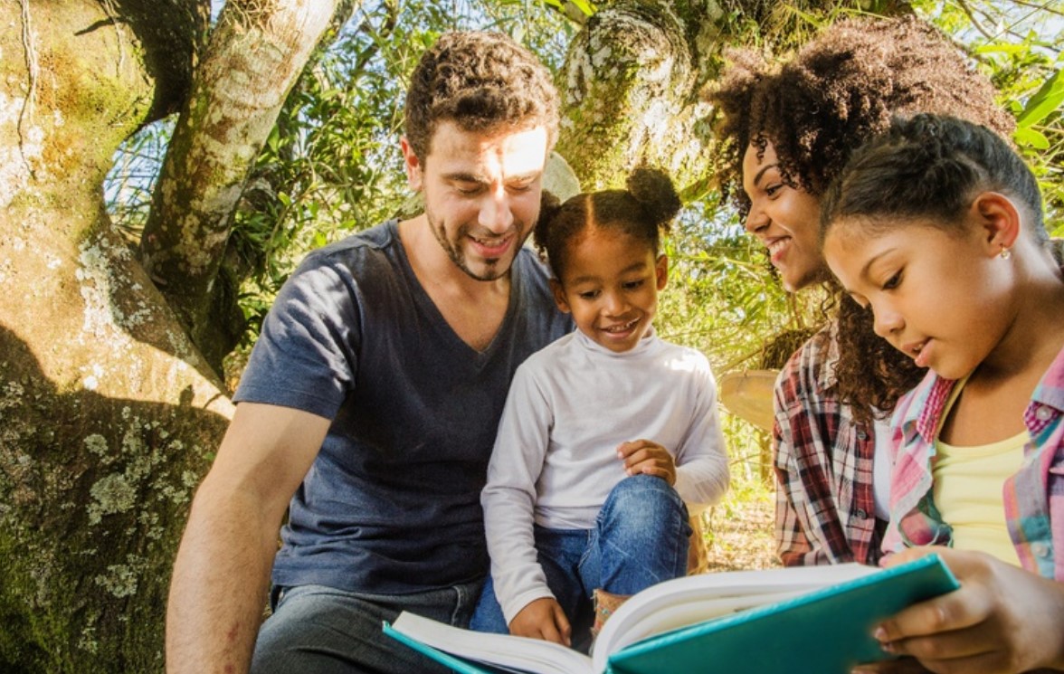 Dia do Folclore inspira lista de mitos e verdades sobre cuidados com a saúde